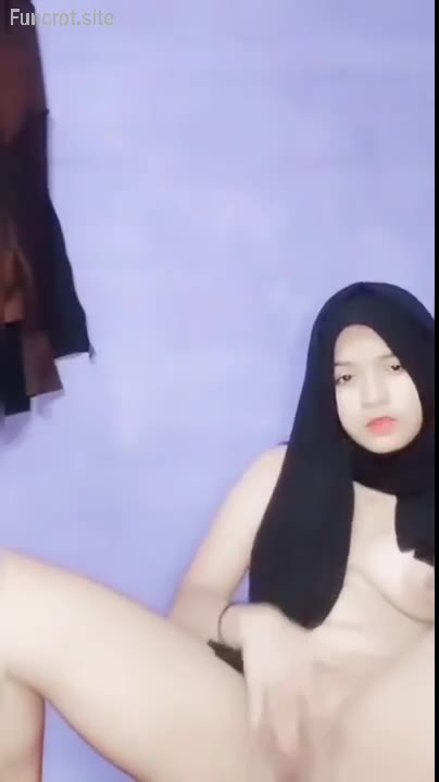 Abg Hijab Hitam Toge Binal Colmek
