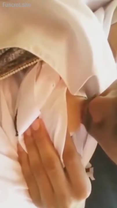 Abg Hijab SMA Nenenin Pacar Mesum