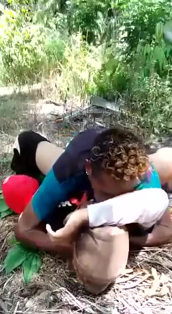 Hijab Mesum Dengan Jamet Di Kebun