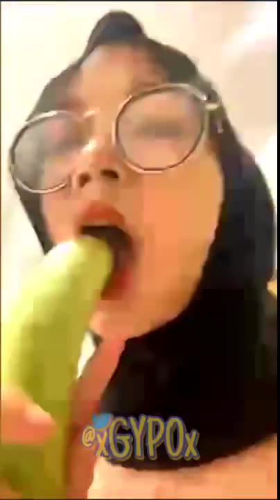 Panya Hijab Live Colmek Pakai Timun