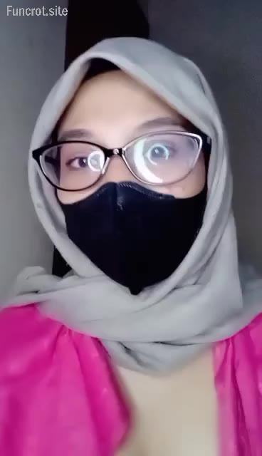 Ukhti Alina Pamer Toket
