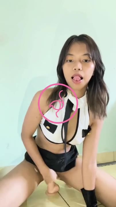 Bokep Bokep Celva Cosplay WOT Pake Dildo