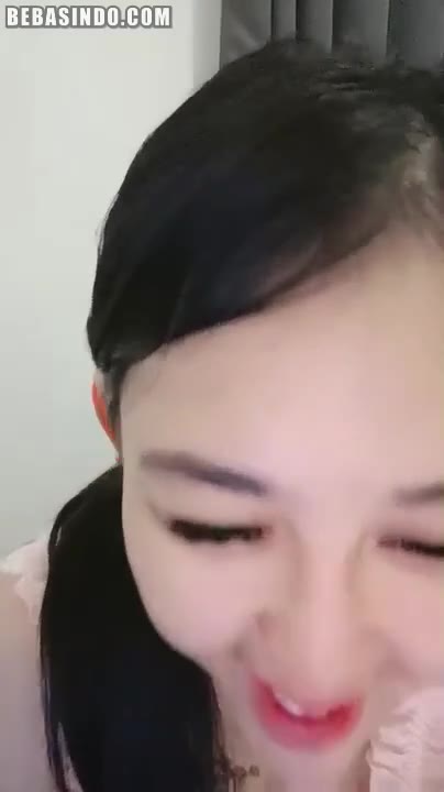 Bokep Indo Cantik Susu Montok Omek Live