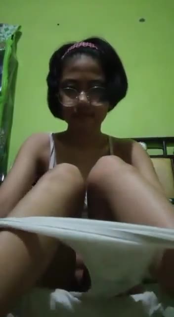 Bokep Indo Hijab Binal Fiyah Part 12