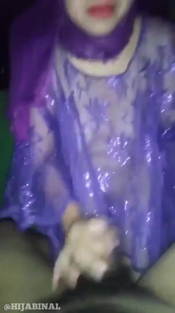 Bokep Indo Hijab Kamila Nyepong