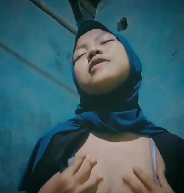 Bokep Indo Hijab Ulfah 4
