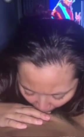 Bokep Indo Mahasiswi Asik Melahap Kontol Sampe Abis
