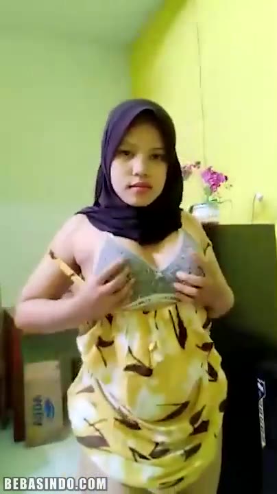 Bokep Indo Mulus Banget Rayud Hijab Versi Daster