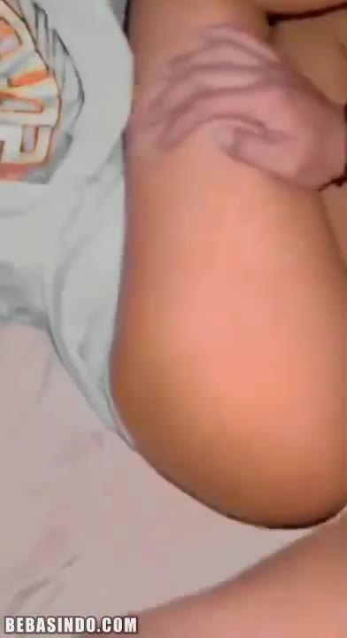 Bokep Indo Ngentot Adik Tiri Jilbab Lagi Tidur