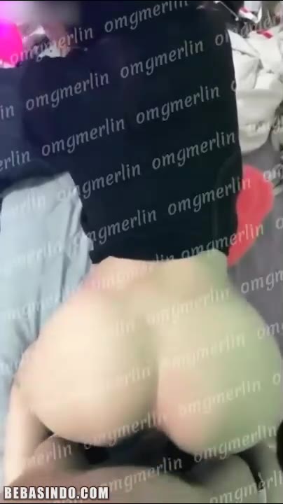 Bokep Indo POV Ngentot Gadis Cantik Merlin 2