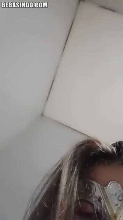 Bokep Indo Remas Toket Goyang Bantal Jilat Dildo