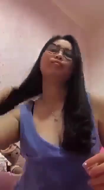 Bokep Indo Ukthi Inayah Toge Part 12