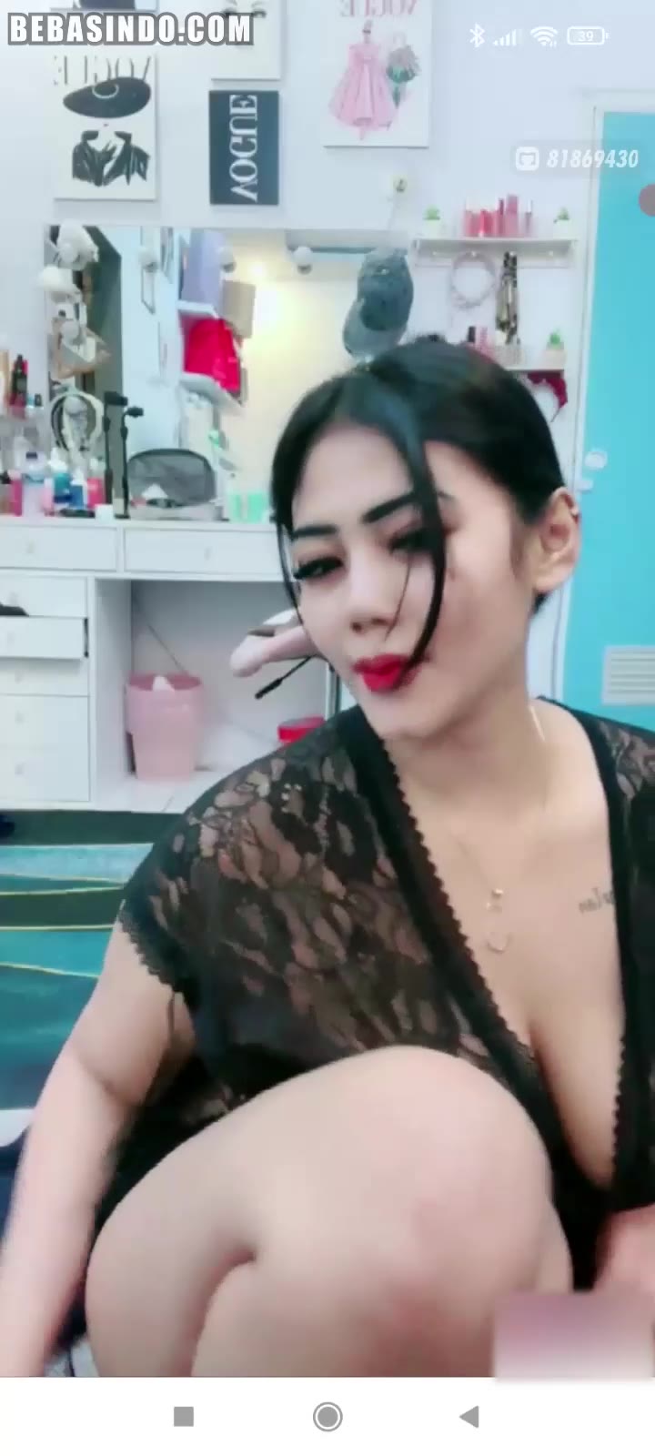 Bokep Jembut Memek Sandra Keenakan Kobel Mango Bugil