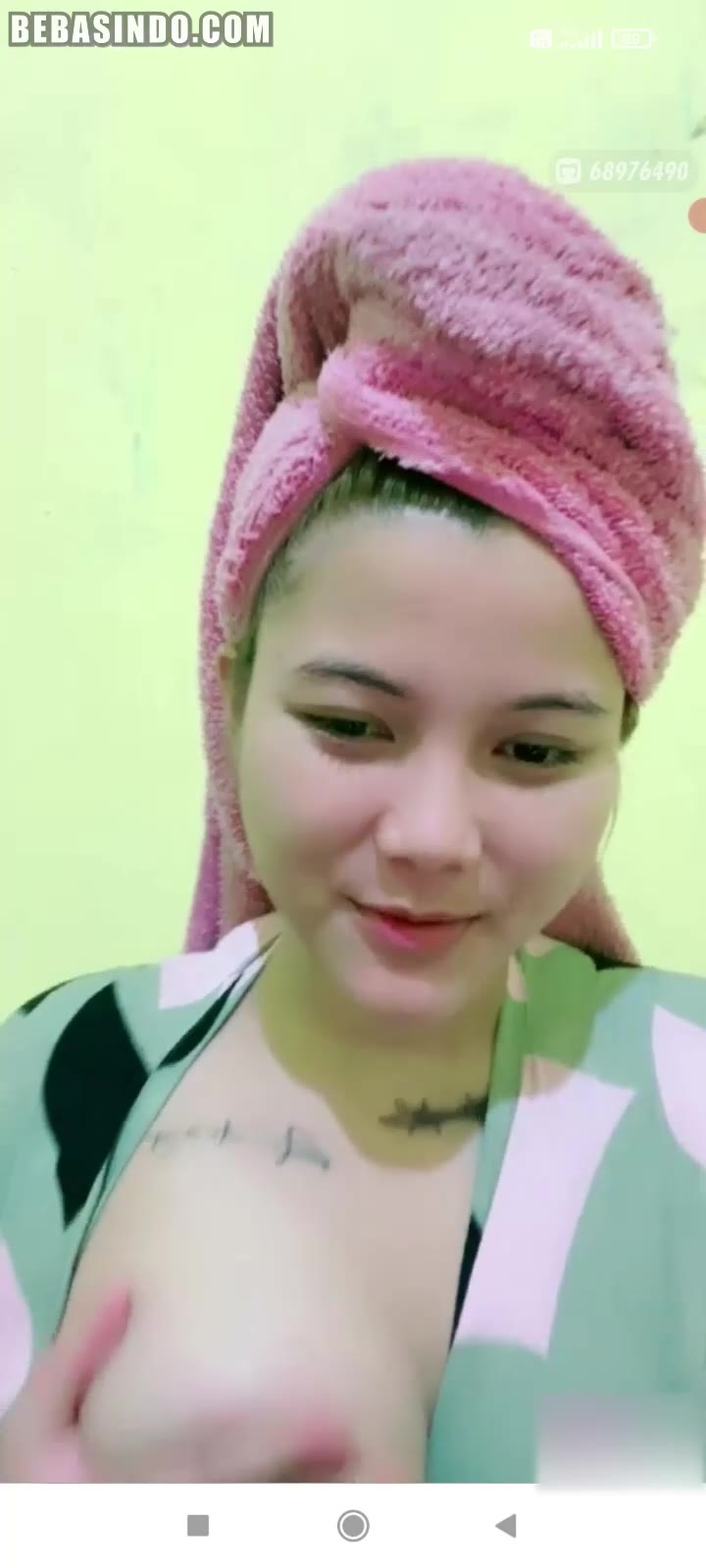 Bokep Jilat Puting Susunya Abis Mandi Kimmy Toge