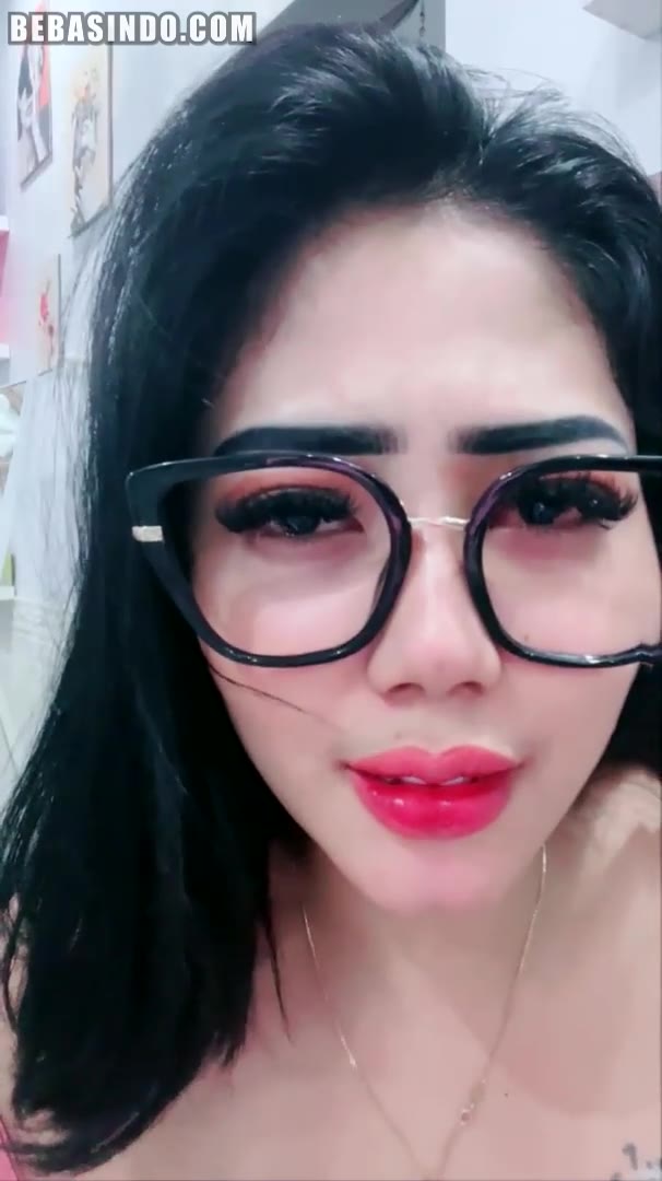 Bokep Live Tante Sandra Cantik Montok