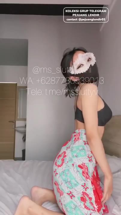 Bokep Miss Lutty Vani Jilbab Binal Colmek di Pagi Hari