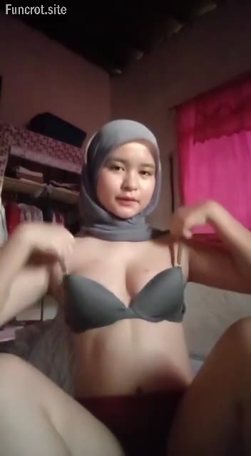 Bokep Vcs Bareng Pacar Hijab Cantik 2